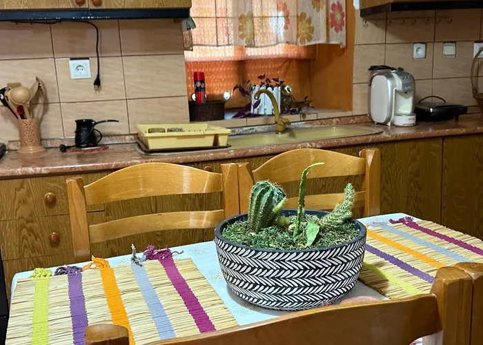 Hida Privatunterkunft Gjirokastër